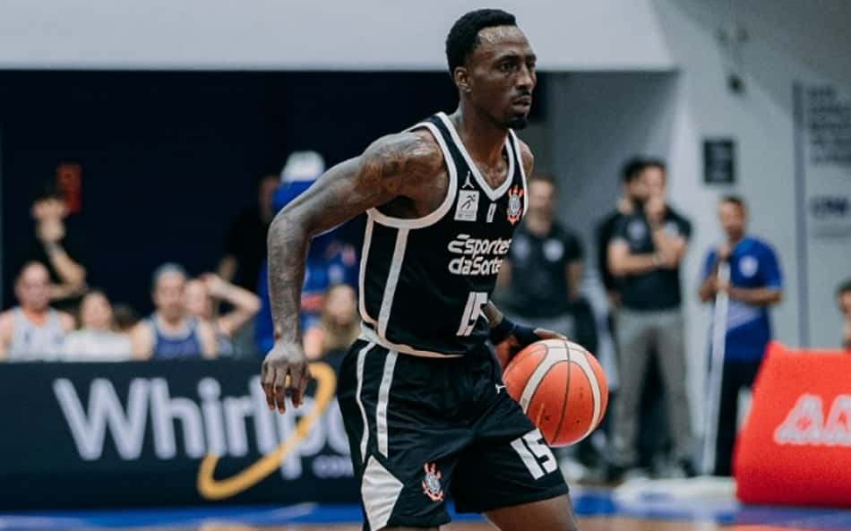 Corinthians derrota o Cruzeiro e volta a vencer no NBB