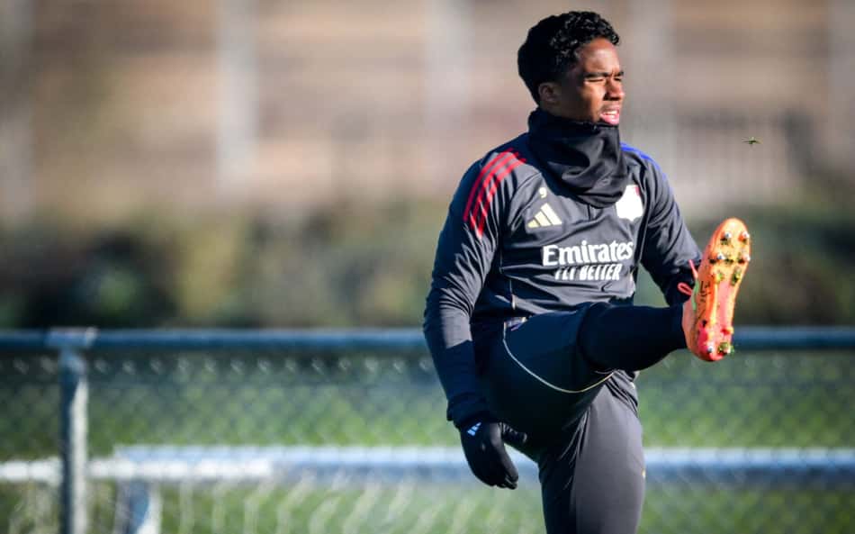 Técnico do Lyon abre o jogo sobre estreia de Endrick: 'Não está pronto'