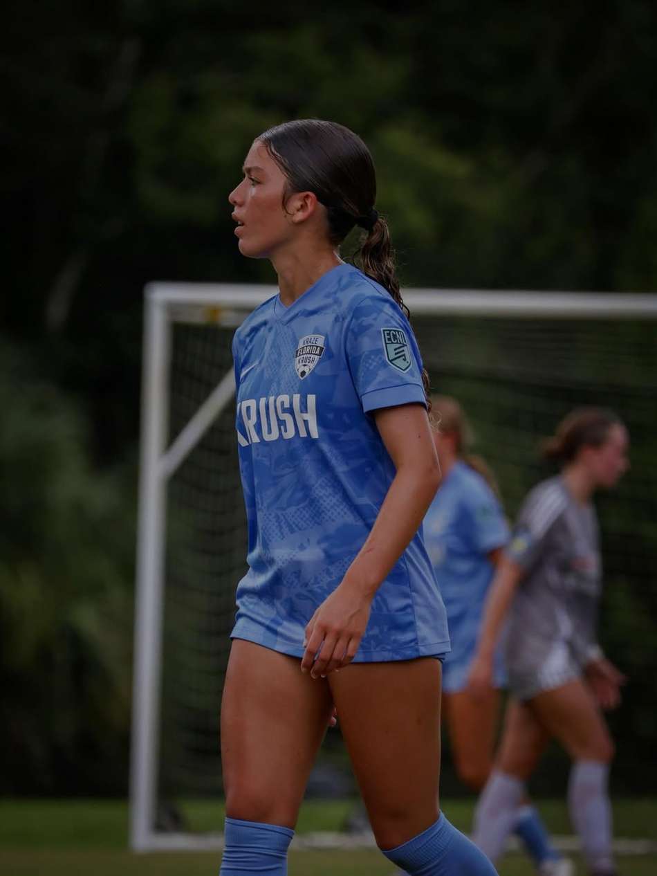 Camila Fadiga, jogadora de futebol. (Foto: reprodução/redes sociais)