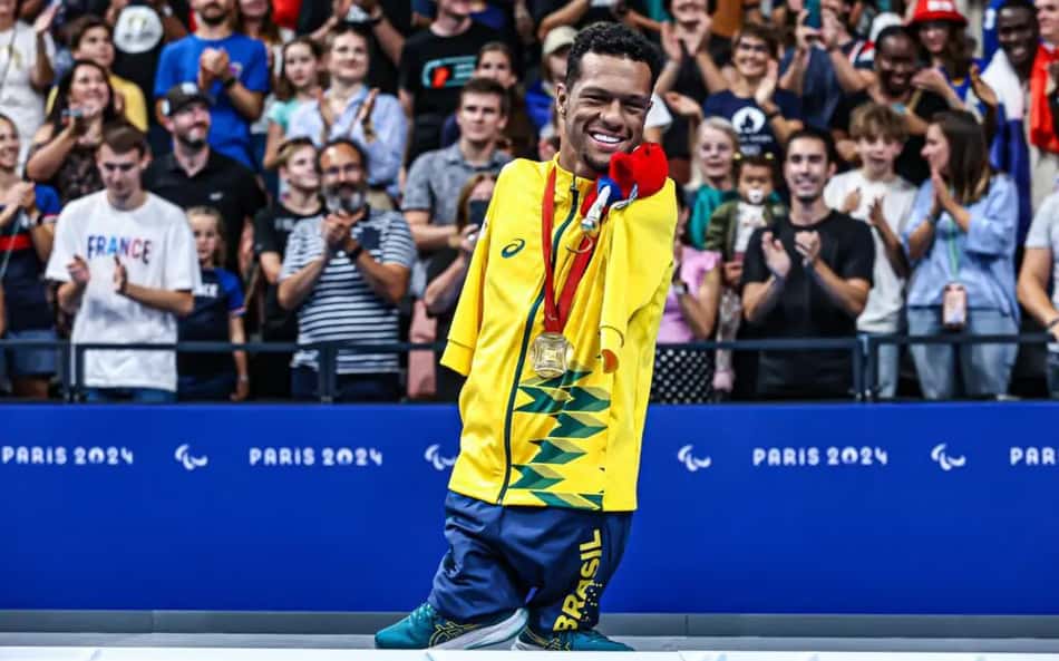 Gabrielzinho conquistou três ouros em Paris