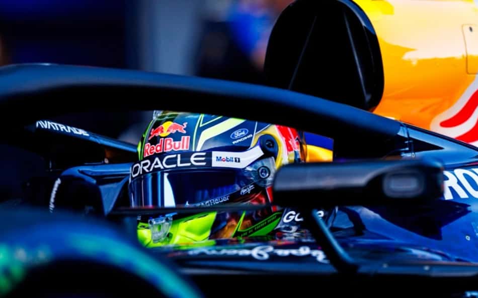F1: Hadjar bate na última curva durante testes em Barcelona; veja vídeo