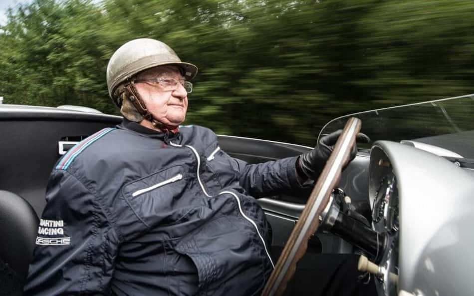 Campeão da Le Mans e ex-Fórmula 1 morre aos 97 anos