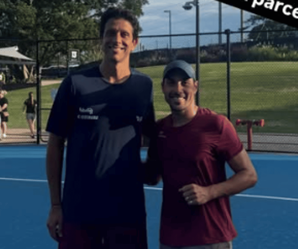 Melo (e) e Romboli estreiam em Brisbane (Reprodução)