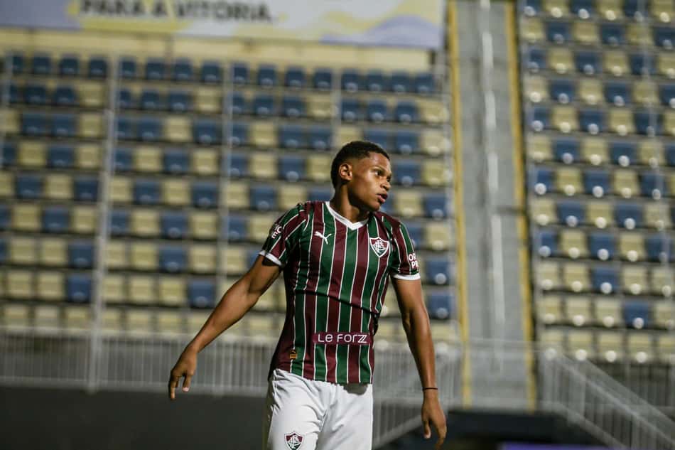 Kelwin em ação pelo Fluminense na Copinha (Foto: Leonardo Brasil/ Fluminense FC)