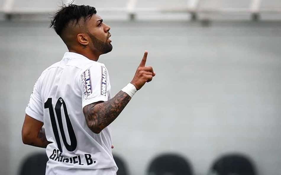 Jornalista analisa retorno de Gabigol ao Santos: 'Nenhum jogador barra ele'