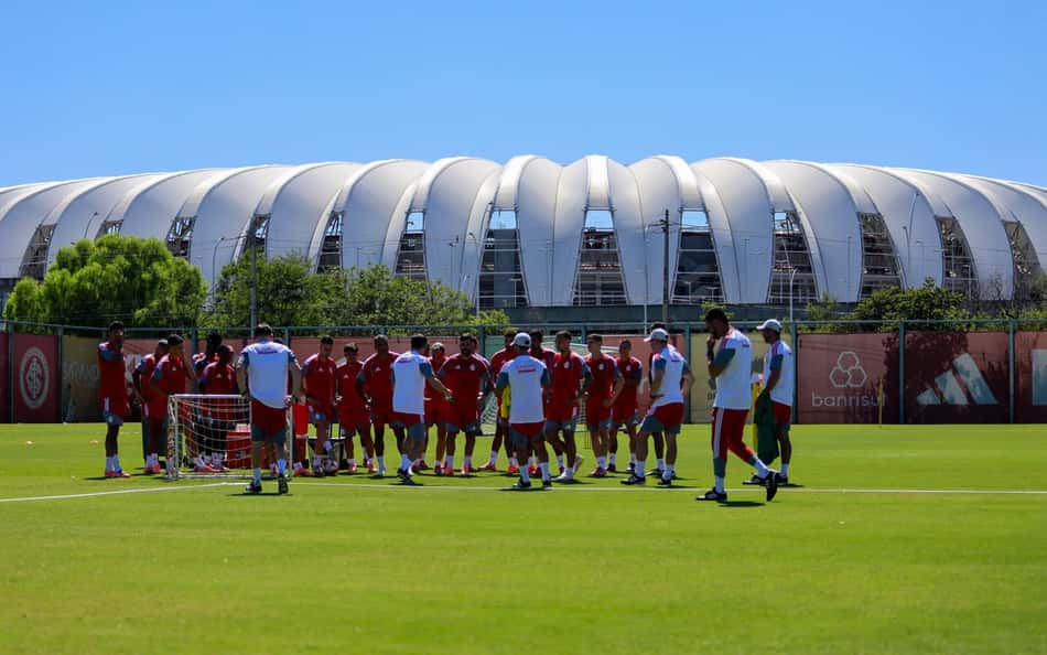Com elenco misto, Inter se prepara para estreia no Campeonato Gaúcho