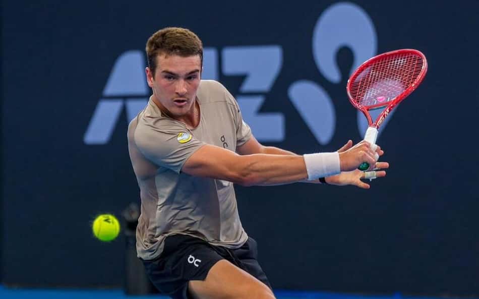 João Fonseca em treino para ATP de Brisbane (Foto: Brisbane International)