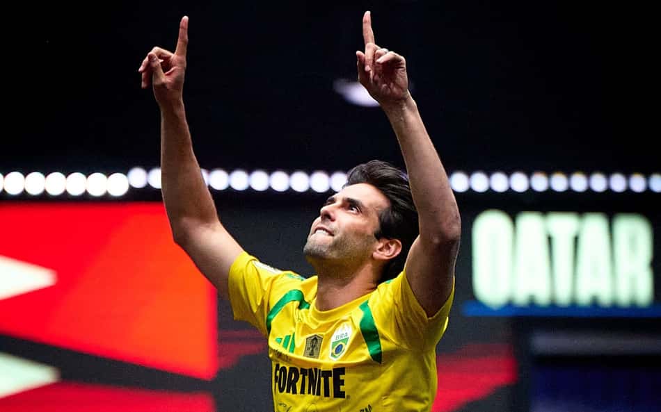 Kaká comemora gol de pênalti na Kings World Cup (Foto: Reprodução)