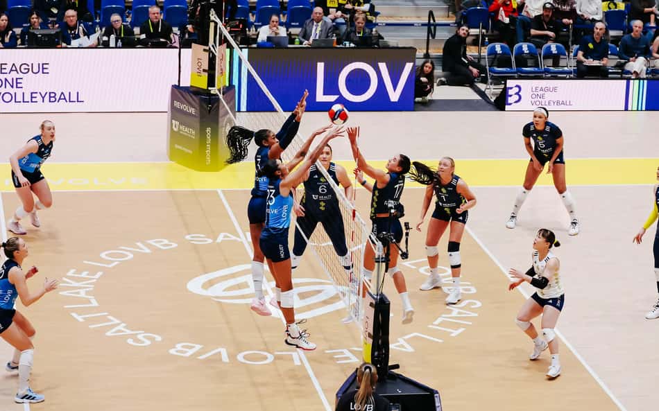 Brasileira medalhista olímpica bate recorde de bloqueios na Liga Americana de vôlei