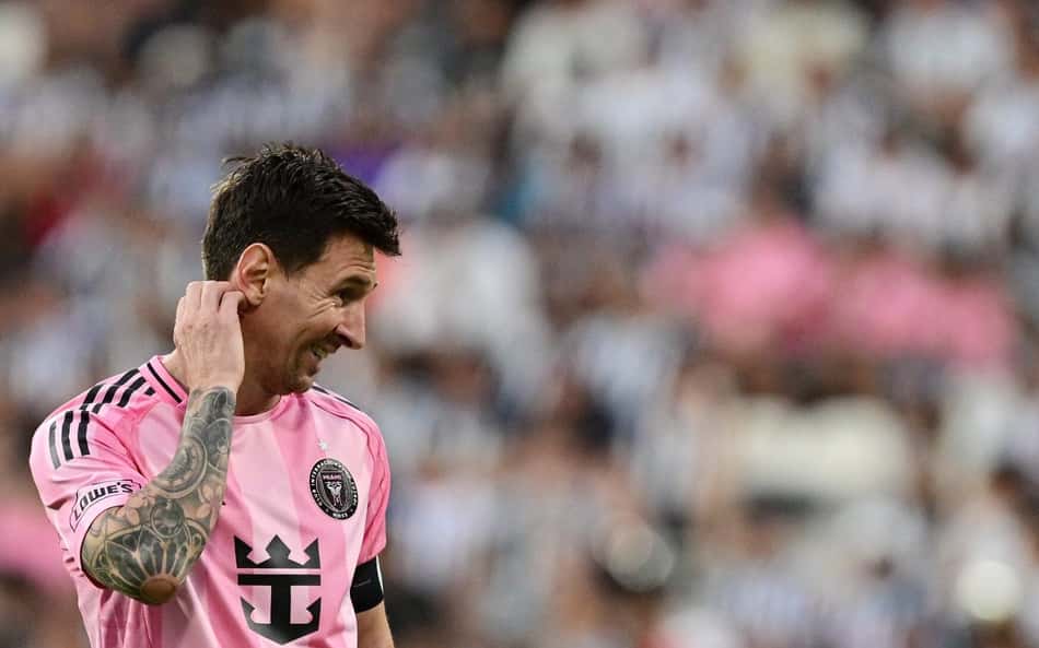 Ex-Flamengo e Corinthians ofusca Messi e conduz vitória por 3 a 0 sobre o Inter Miami