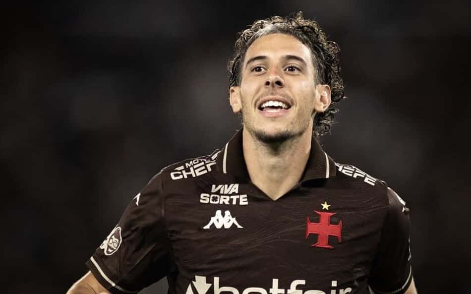 Nuno Moreira, do Vasco, elege melhor técnico que trabalhou na carreira