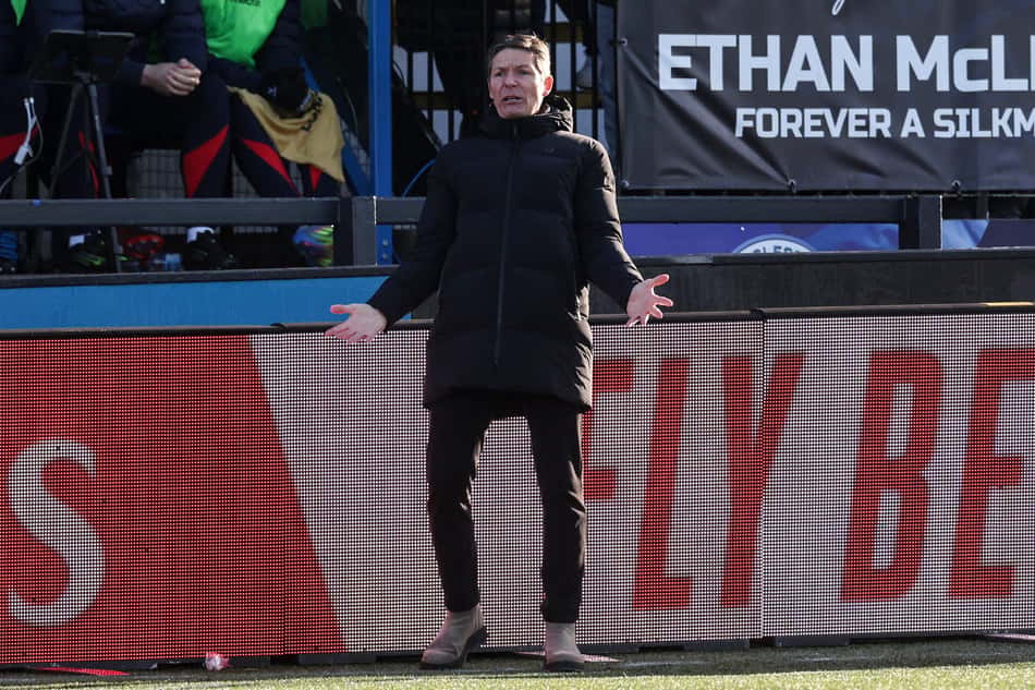 Oliver Glasner é treinador do Crystal Palace desde 2024 (Foto: Darren Staples / AFP)
