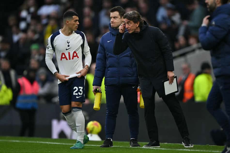 Thomas Frank é treinador do Tottenham (Foto: Glyn KIRK / AFP)