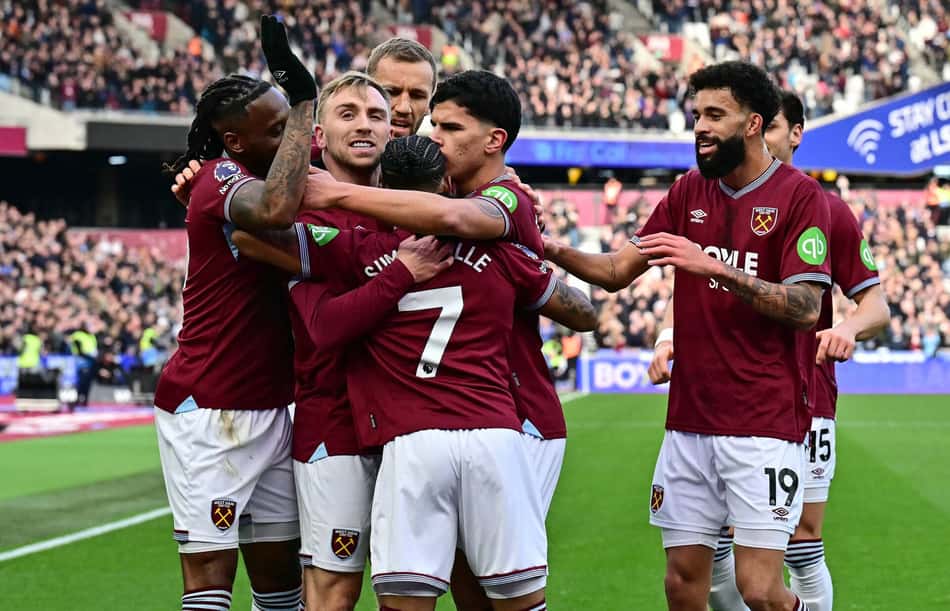 Crysencio Summerville (#07), do West Ham, celebra o gol de abertura contra o Sunderland (Foto: Ben Stansall/AFP)
