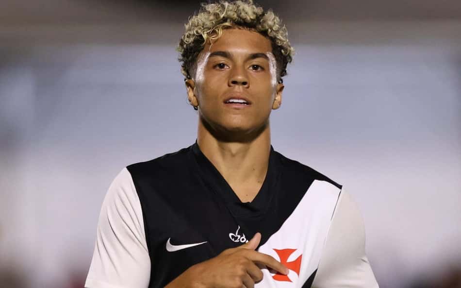 Vasco joga para o gasto e vence o Velo Clube na estreia da Copinha