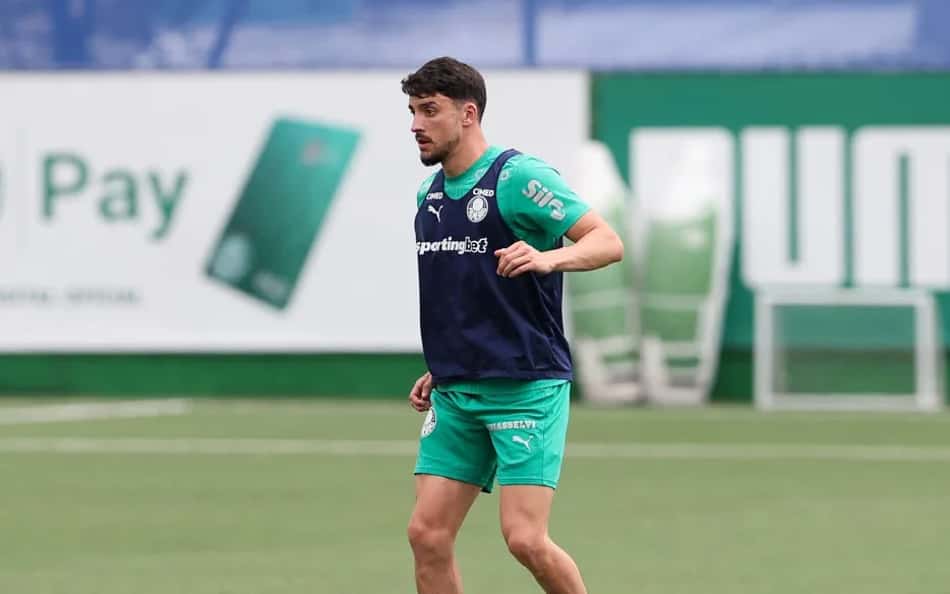 Palmeiras mira retorno de Evangelista, e Piquerez admite início instável de temporada