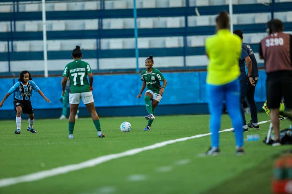 Palmeiras e Grêmio duelaram pela segunda rodada do Brasileirão Feminino. (Foto:  Angelo Pieretti / Grêmio FBPA)