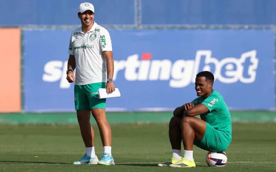 Arias treina com elenco, e Palmeiras tem evolução de lesionados antes de encarar o Guarani