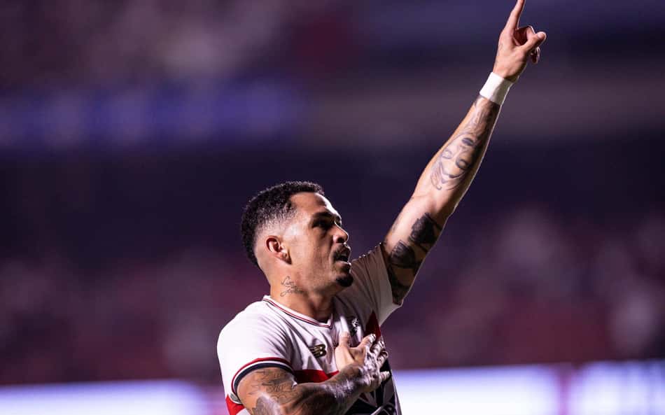 Luciano e Tapia formam dupla letal do São Paulo em clássicos; veja números