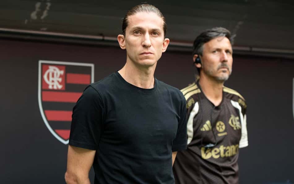 Atitude de Filipe Luís em Flamengo x Corinthians chama atenção: 'Coitado'