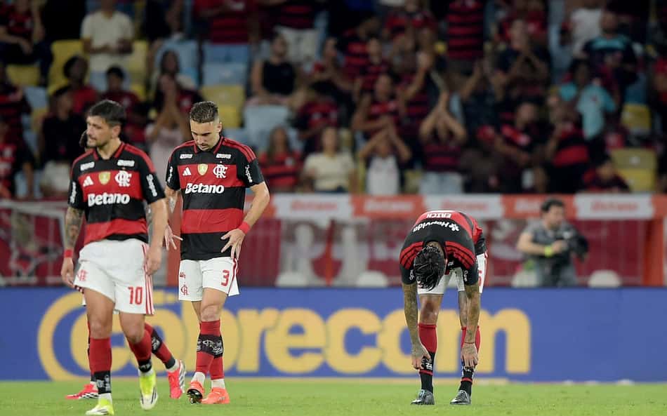 Torcedores do Flamengo se revoltam com jogador contra o Internacional: 'Não aguento'