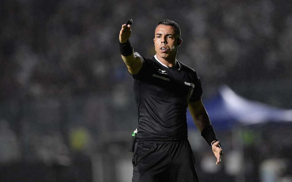 Ferj define arbitragem do clássico entre Vasco e Botafogo pelo Carioca