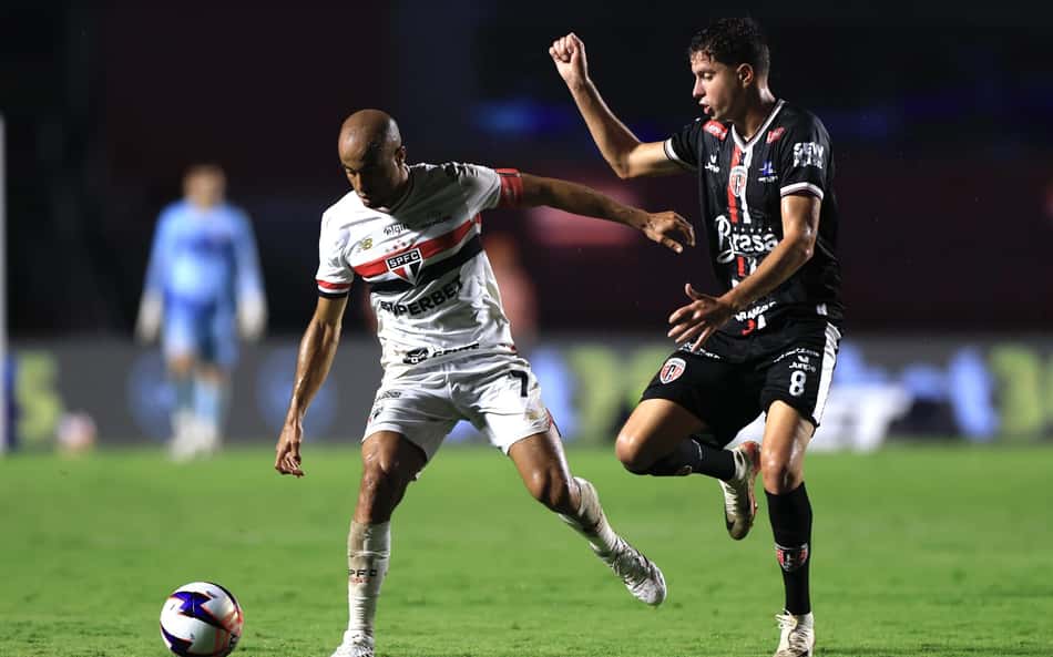 São Paulo e Primavera jogam no Morumbis