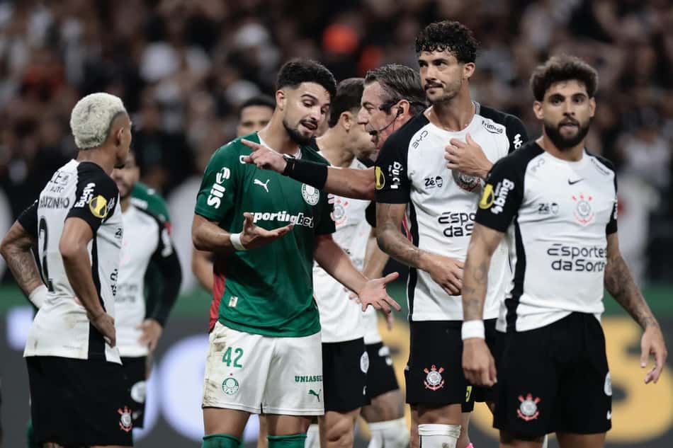 Flaco López marcou gol da vitória do Palmeiras contra o Cointhians (Foto: Marcello Zambrana/AGIF/Gazetapress)