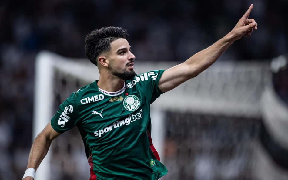 Memphis perde pênalti, Flaco López marca, e Palmeiras vence o Corinthians pelo Paulistão