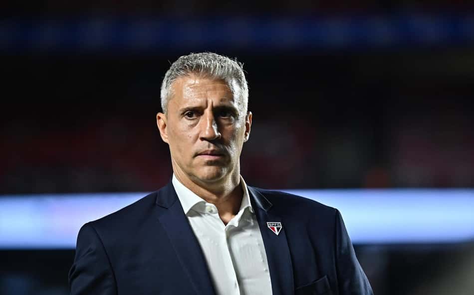 São Paulo tem novo trio de desfalques contra o Coritiba; veja provável escalação