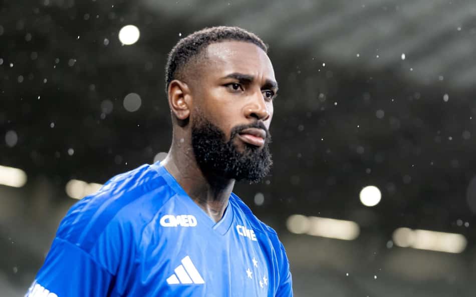 Gerson vira assunto durante URT x Cruzeiro: 'Sem palavras'