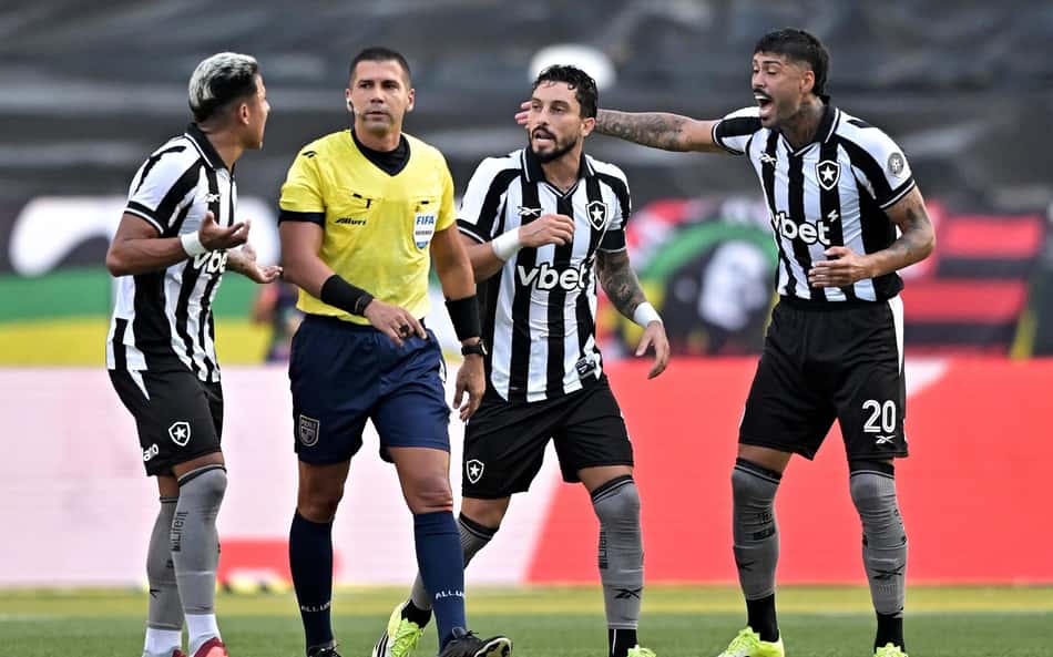 Botafogo iguala marca negativa que não repetia desde campanha do rebaixamento