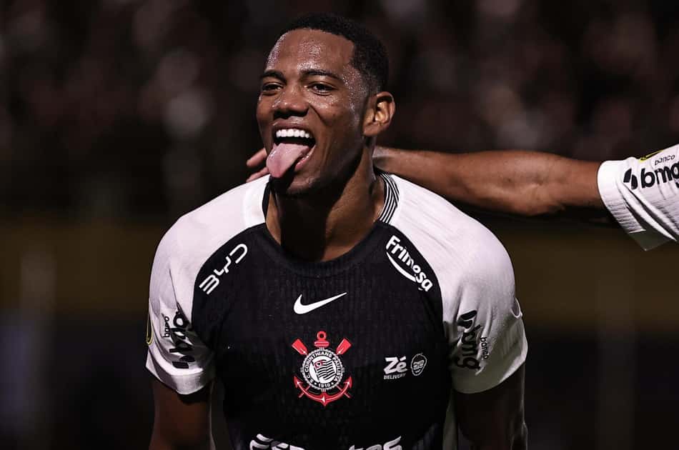 André foi decisivo na vitória do Corinthians (Foto: Fabio Giannelli/ Agif/Gazeta Press)