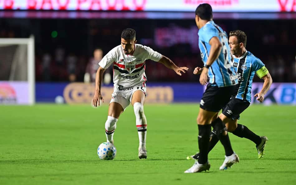 Lucas Ramon celebra primeiro gol pelo São Paulo e projeta decisão no Paulista