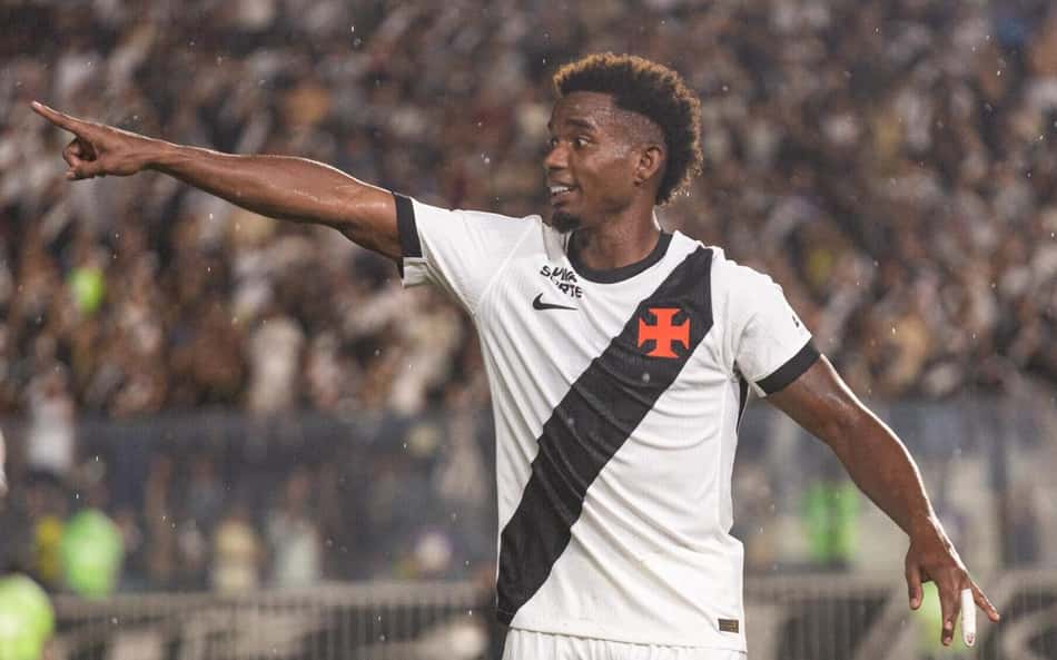 Titular do Vasco vira dúvida para clássico contra o Fluminense
