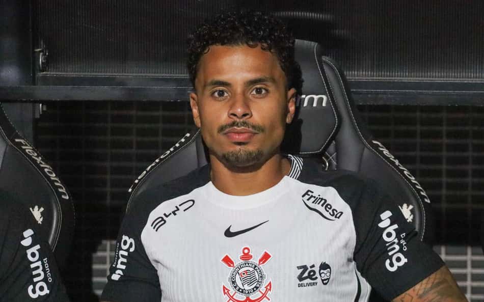 Declaração de ex-Flamengo em apresentação no Corinthians viraliza: 'Nunca mais'