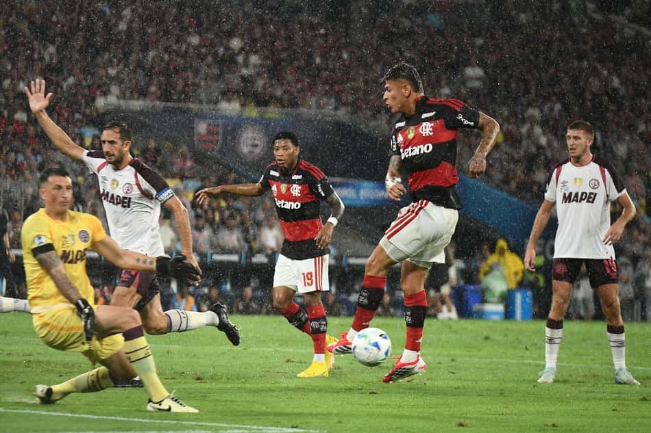 Flamengo x Lanús pela Recopa (Foto: PETER ILICCIEV/AGENCIA ENQUADRAR)