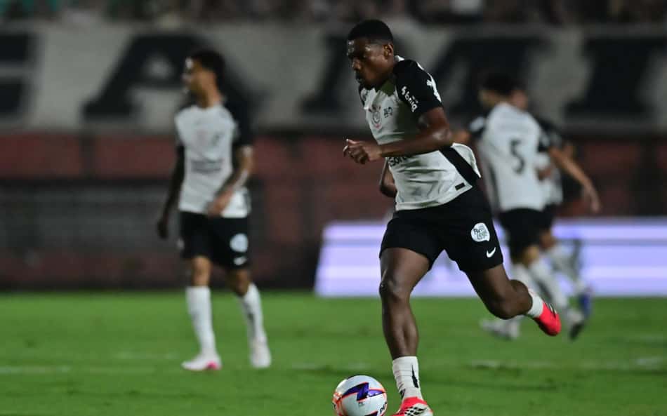 André, volante do Corinthians (Foto: Eduardo Carmim/Photo Premium/Gazeta Press)
