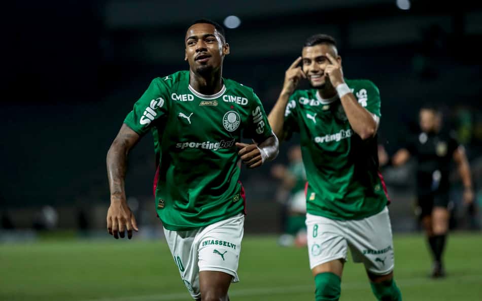 Cria celebra momento pelo Palmeiras e mira Vitor Roque e Flaco López