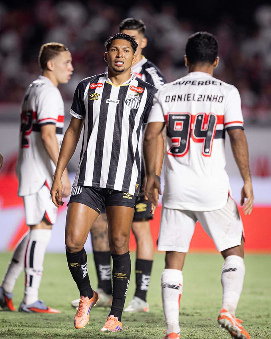 Rony durante partida do Santos contra o São Paulo, no Morumbis. (Foto: Raul Baretta/ Santos FC)
