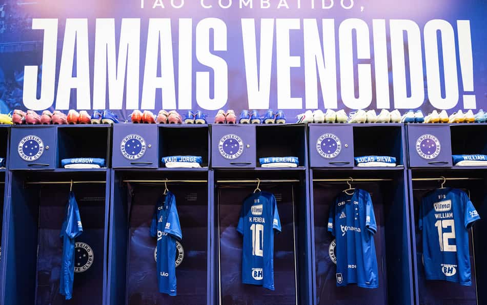 Villalba titular? Confira a escalação do Cruzeiro contra o Coritiba