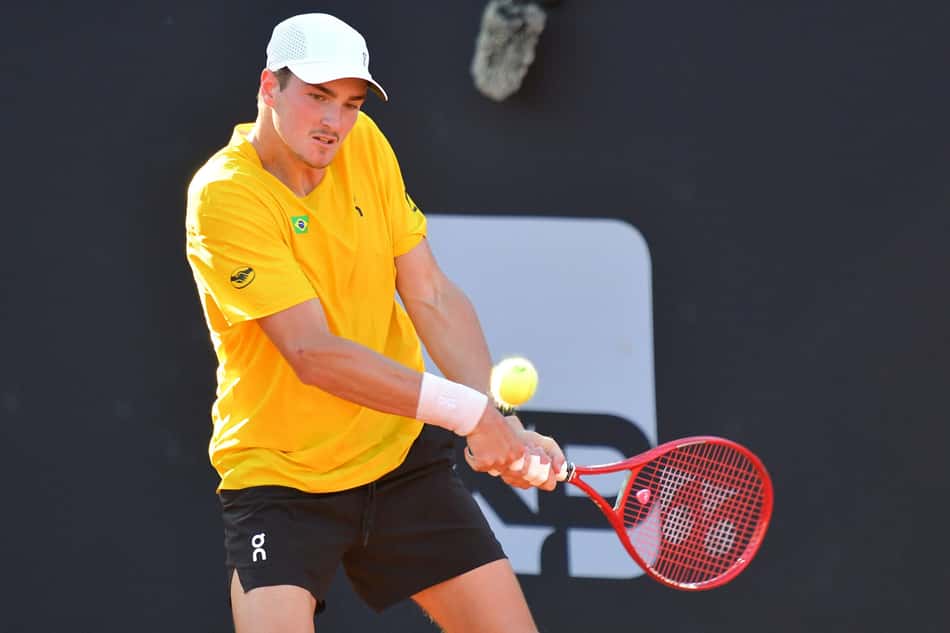 João Fonseca em treino no Rio Open (Foto: João Pires/Fotojump)