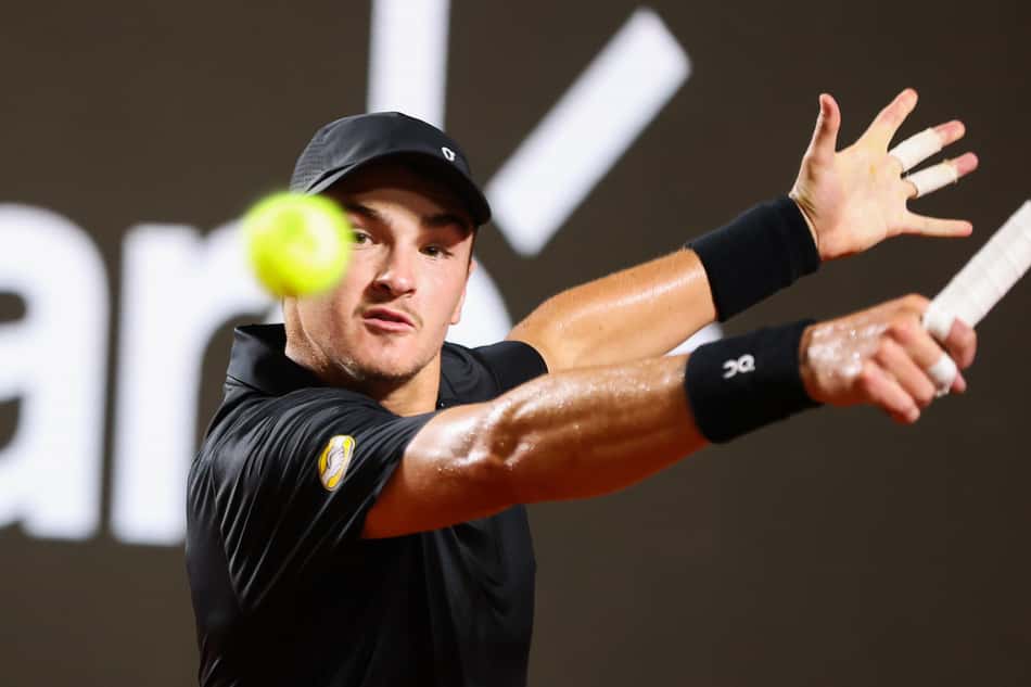 João Fonseca na estreia no Rio Open contra Thiago Monteiro (Foto: João Pires/Fotojump)
