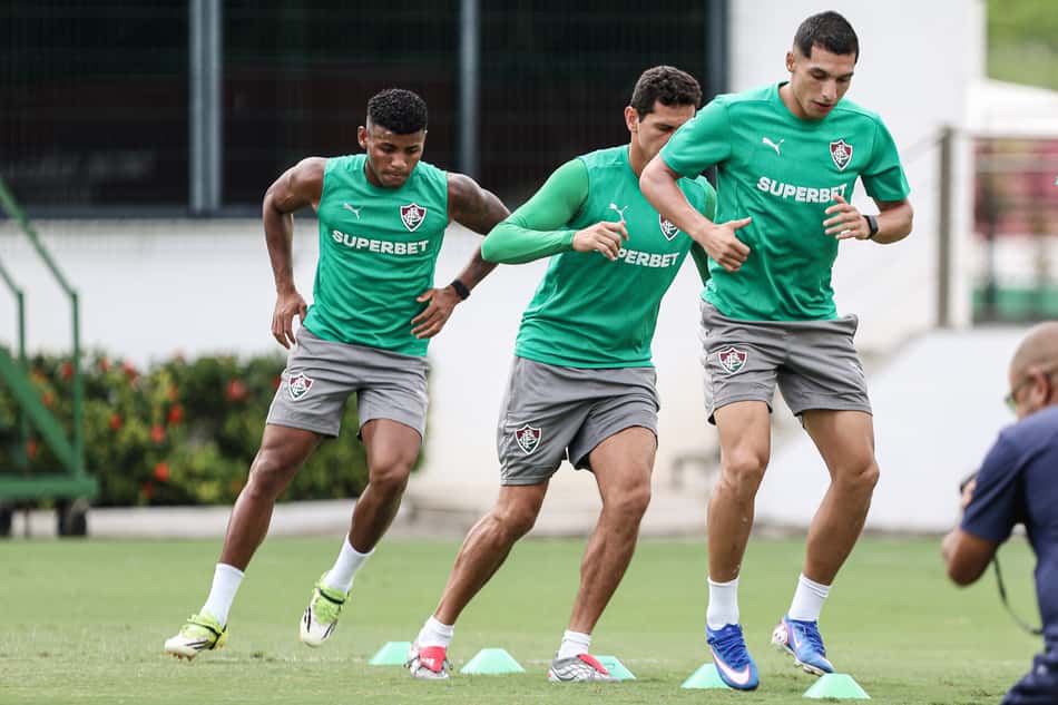 Jogadores do Fluminense no CT Carlos Castilho (Foto: Lucas Merçon/ Fluminense FC)