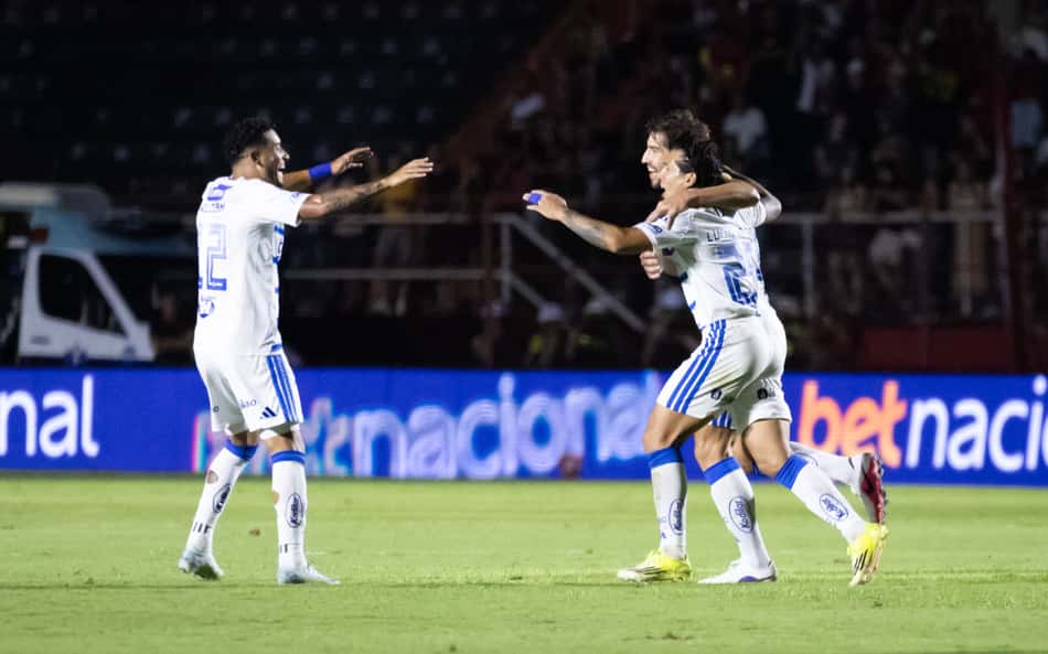 Bruno Rodrigues marca em reestreia, e Cruzeiro vence o Pouso Alegre fora de casa