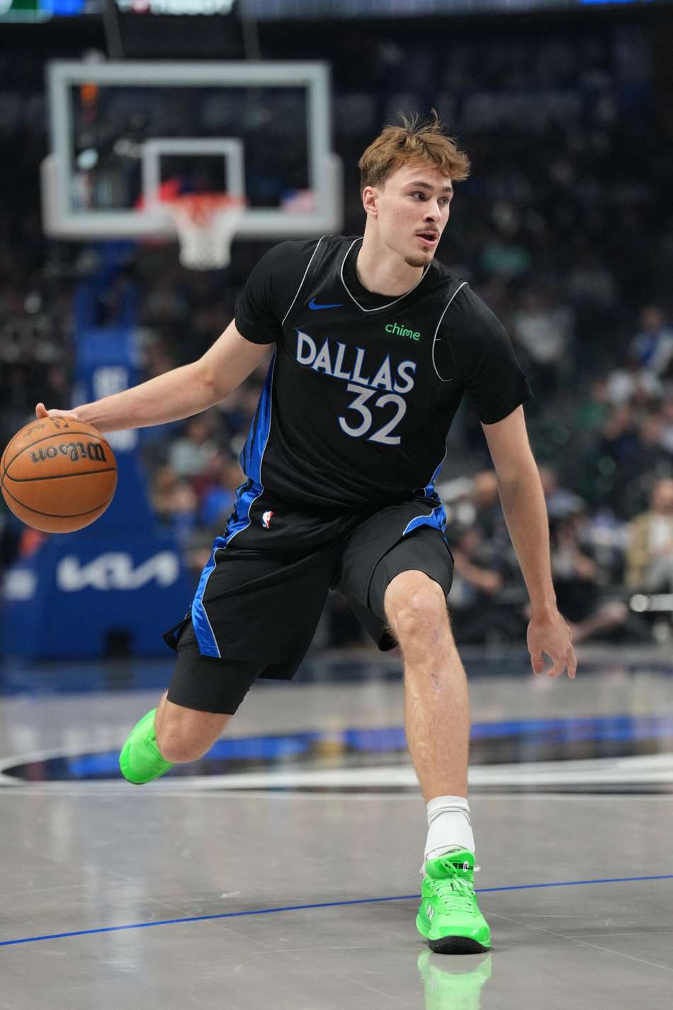 Cooper Flagg, do Dallas Mavericks contra o Boston Celtics em Dallas, em 3 de fevereiro de 2026. (Foto: Glenn James/NBAE/Getty Images/Getty Images via AFP)