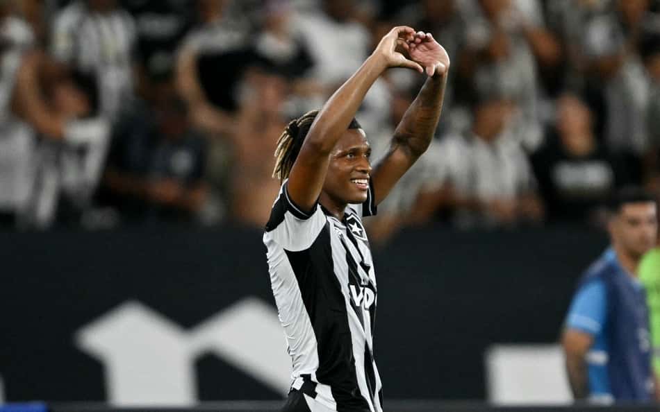 Danilo comemorando gol pelo Botafogo na Libertadores (Foto: Mauro Pimentel / AFP)