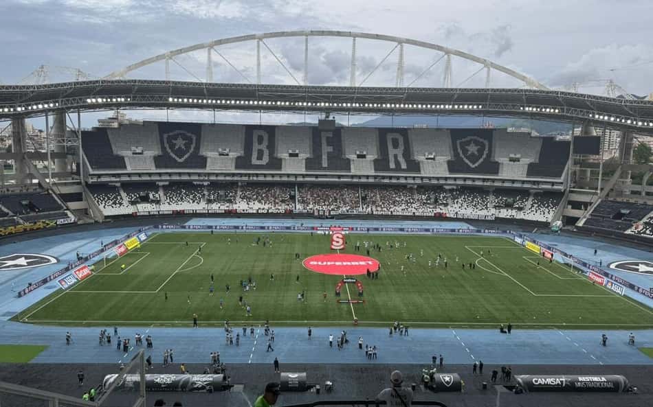 AO VIVO: acompanhe o pré-jogo entre Vasco x Fluminense pela semifinal do Carioca