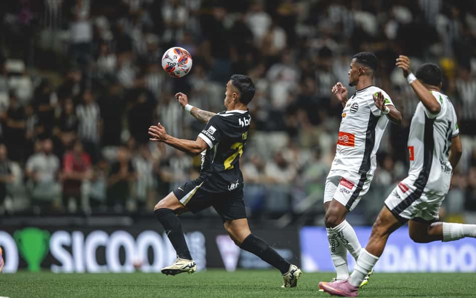 Atlético-MG sai na frente mas cede empate ao Athletic na Arena MRV