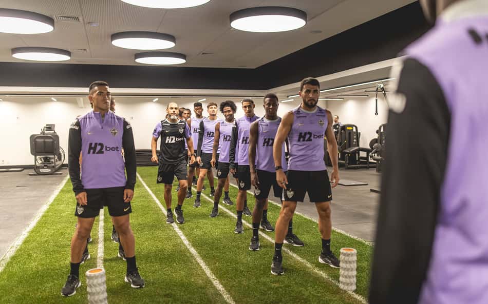 Atlético em treinamento dia 24 (Foto: Pedro Souza / Atlético)